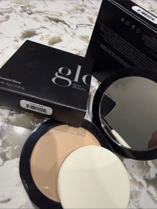 Glo Skin Beauty Other - Glo Skin Beauty Pressed Powder Compact - with Black Case - Golden Dark